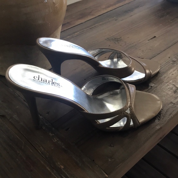 🚫Sold🚫 Charles David heels - Picture 2 of 3